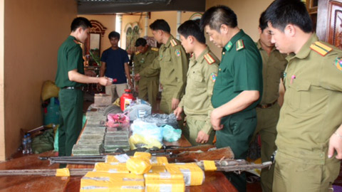 Kể chuyện đột kích 'nhà máy heroin' ở biên giới Việt - Lào