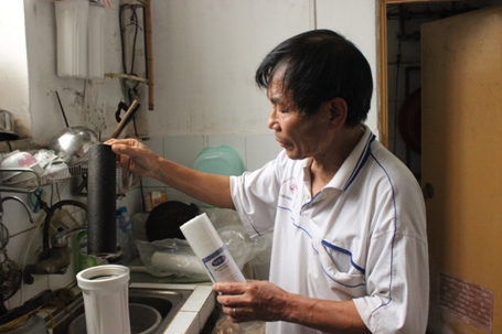 Người Hà Nội hơn 10 năm “dài cổ” chờ nước sạch